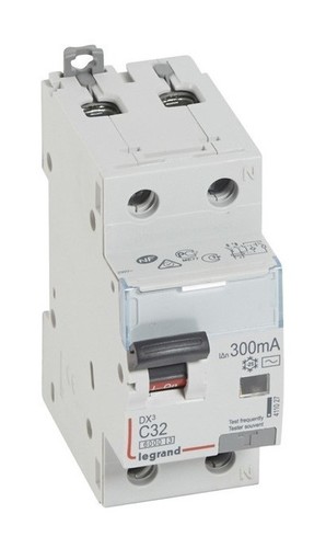 LEGRAND Дифференциальный автоматический выключатель, серия DX3, 32A, 300mA, 1-полюсный+нейтраль