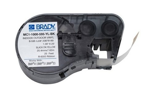 BRADY MC1-1000-595-YL-BK лента 25.4мм/7.62м, универсальный винил, черный на желтом, в картридже 7.62м (BMP41/51/53)